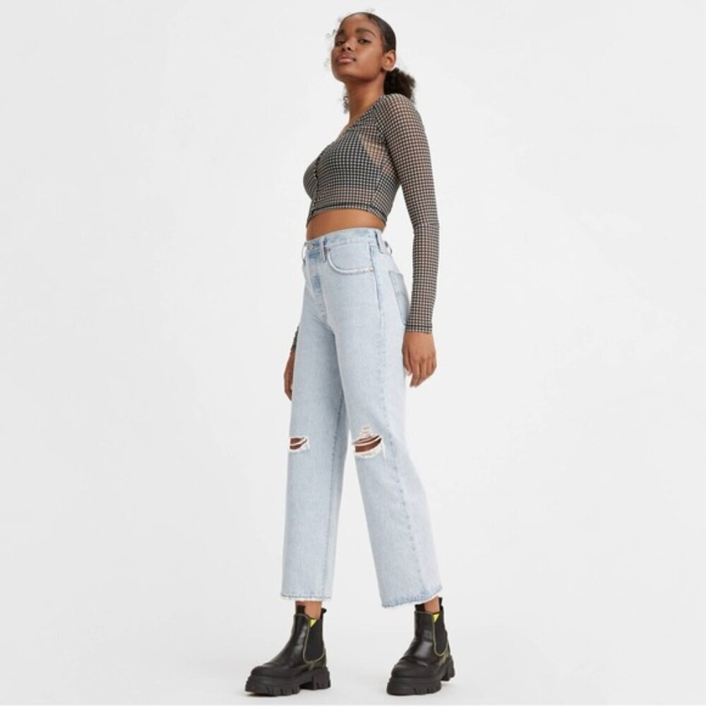 ARITZIA LEVIS ribcage straight ankle button fly jeans size 26 euc
